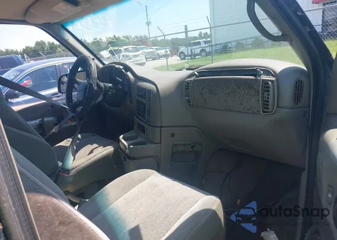 2003 Chevrolet Astro from USA, damaged, VIN 1GNDM19X23B145648